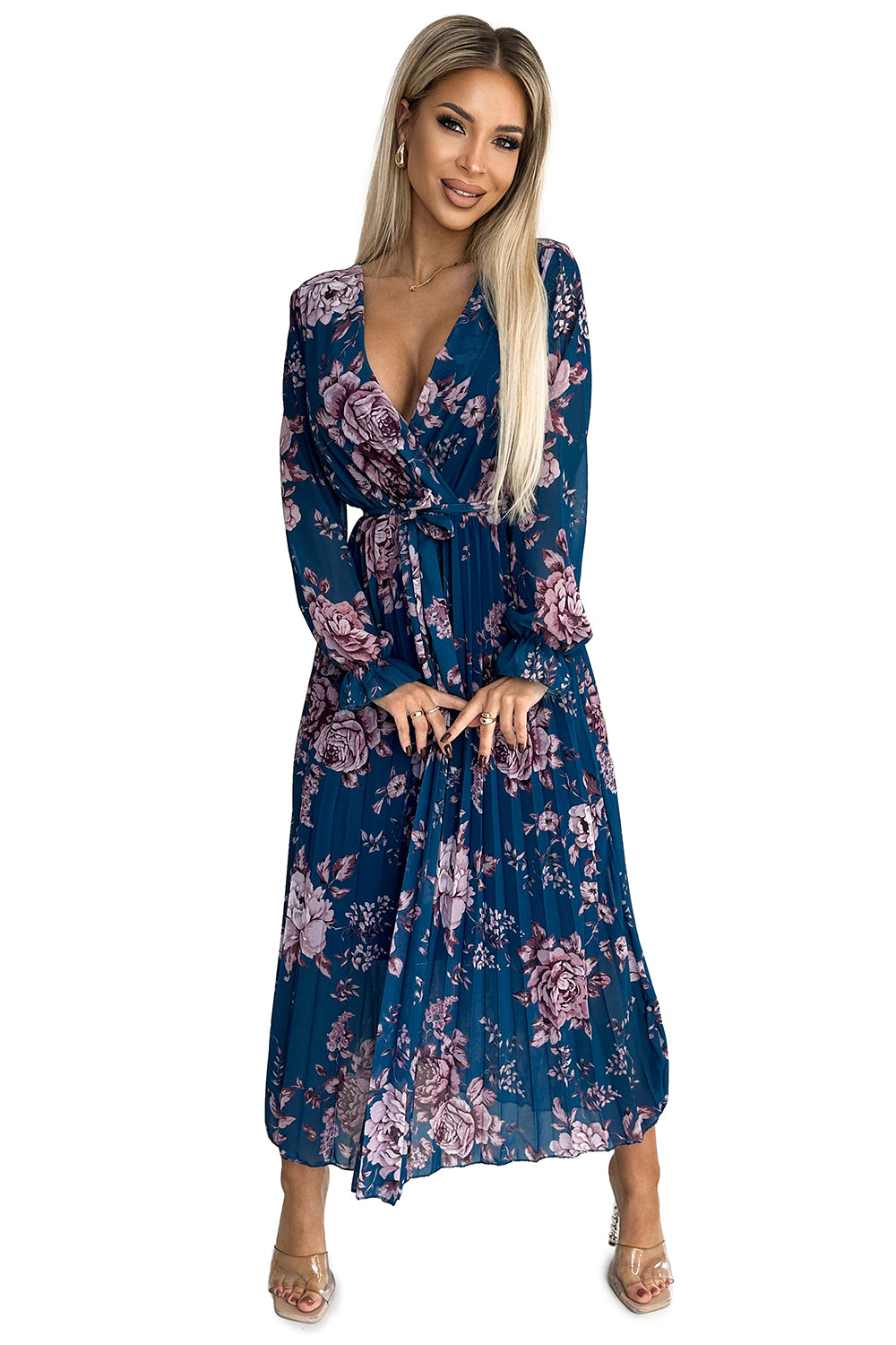 519-3 Hajtogatott sifon hosszú ruha nyakkivágással; hosszú ujjú és öv - Kék virággal